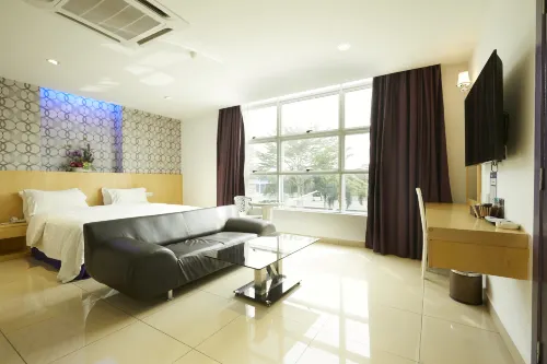 East Sun Hotel Sekinchan (Self Check In)