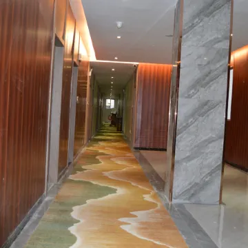 Yijia Business Hostel