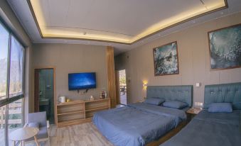 Mountain and cloud boutique inn(Jiaju Village)