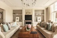 Waldorf Astoria Amsterdam Hotels near Restaurant Greetje