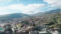 Gasa Hotel - Mountain view