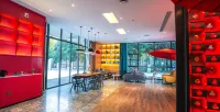 Magpie Yujia Hotel (Xuchang High speed Railway East Station, Pangdonglai Yunding Branch)