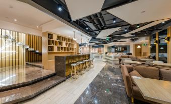 ALight X Hotel Shanghai Tongji Hospita Xincun Road Subway Station