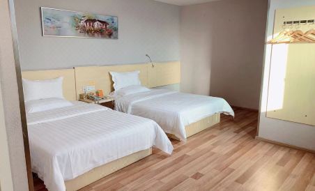 7 Days Inn (Dongguan Houjie Convention and Exhibition Center) - Housity