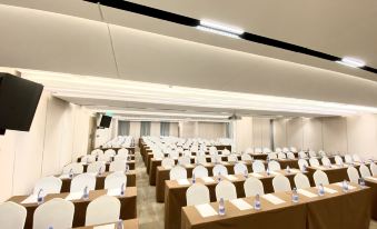 MEHOOD LESTIE Hotel (Yancheng North Station Aegean Shopping Park)