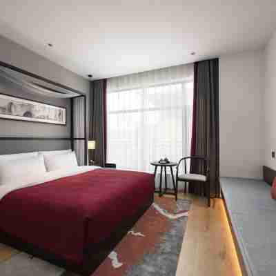 QIANNA HOTEL(Fugou High-Speed Rail South Station Artificial Lake) Rooms