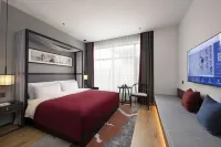 Qianna Hotel (Fugou High-Speed Rail South Station Artificial Lake) Hotels in Fugou