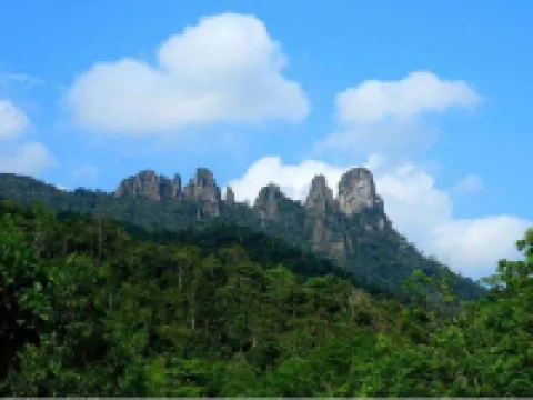 Baoting ShuangDa Luxury Hot Spring Hotel Hotels in Baoting Li and Miao Autonomous County