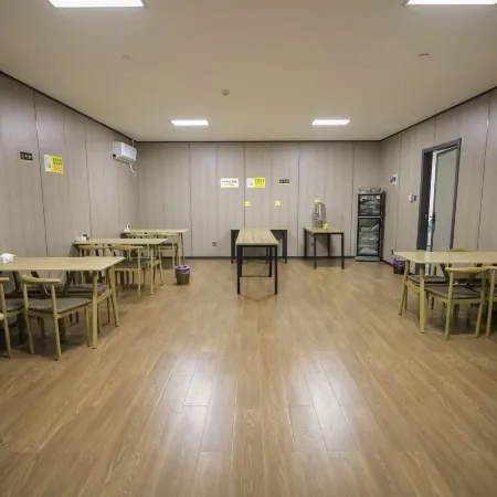 Yuanting Business Hotel