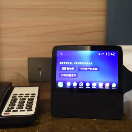Home Inn Huaying Hotel (Yingxian Muta Shop)