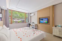 Tingquan Qingju Hotel