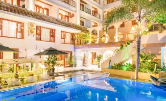 Tianyuan Dai Tai Style Hotel