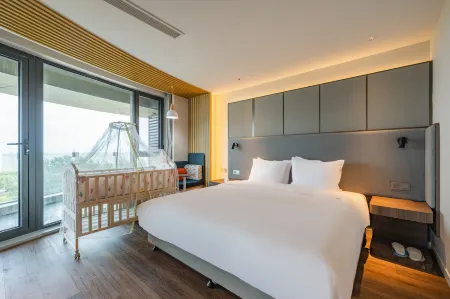 Holiday Inn Express Huludao Seaview, an IHG Hotel