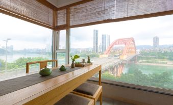 Yibin Zenqi Hotel (Hejiangmen Square Branch)