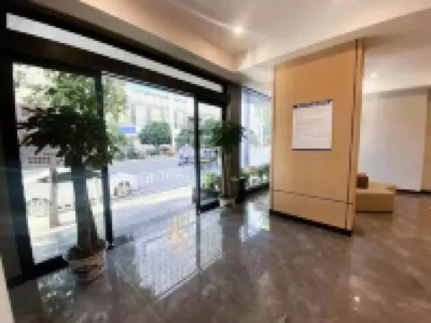 โรงแรม IU สาขา วิทยาลัยการแพทย์ ถนนปักกิ่ง จุนยี่