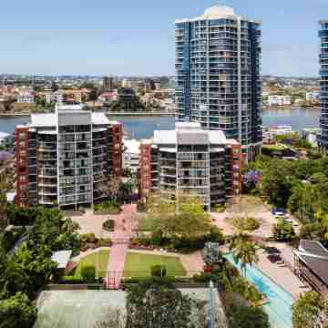 The Docks on Goodwin Hotel Exterior