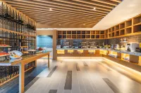 Zhengzhou Lucky Hotel - 4-Star