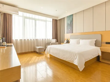 GreenTree Inn Hotel(Yangxin Bus Terminal) Отели рядом с достопримечательностью «Yangxin Shuiluopo Folk Culture Tourism Area»