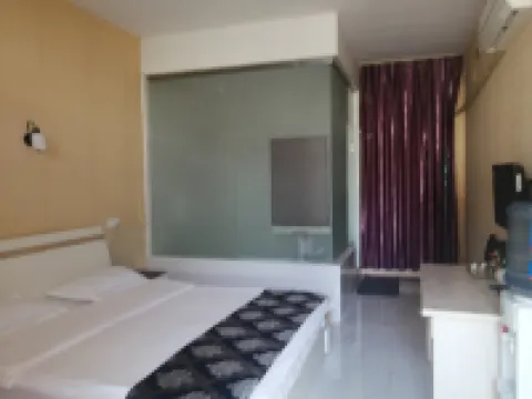 Deyang Yuanyuan Hotel