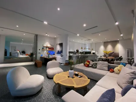 SENSE B&B Отели рядом с достопримечательностью «Qiaogang Fengqing Street»