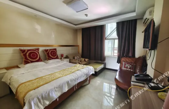 阿圖什博格拉賓館（博格拉時代購物廣場）