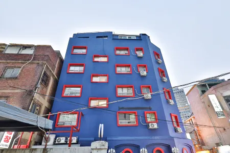 Seoul Central Hotel Отели рядом с достопримечательностью «Abraham Park Kenneth Vine Collection Museum»