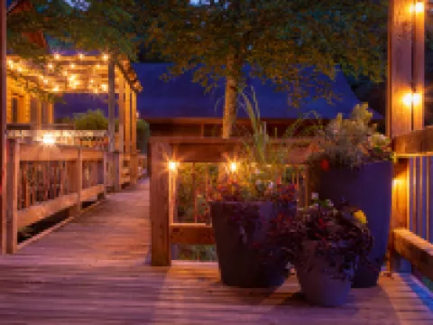 Mount Mitchell Eco Retreat Hotels in Yancey County