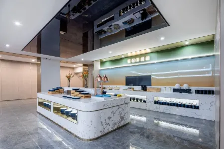 Starway Hotel (Changchun Jingyue Agricultural University) Отели рядом с достопримечательностью «Software Engineering Simulation Company， College of Humanities & Information， Changchun University of Technology»