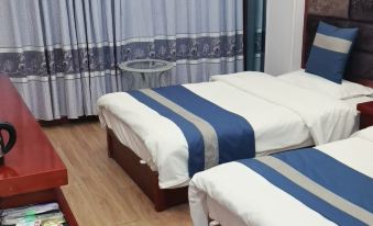 Bianba Huadu Business Hotel