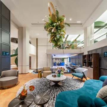 Atour Hotel  Shanghai HuangPu Xintiandi Metro Station Отели рядом с достопримечательностью «Фуксинг Парк»