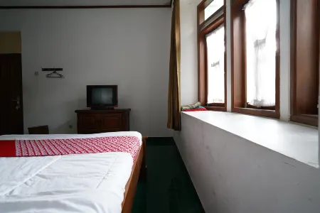 OYO 93248 Villa Syariah Astuti Lestari