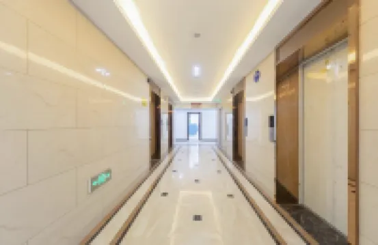 Yujian Hotel (Weifang Gudejin)