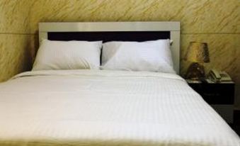Pearls Shortlet - Housity