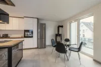 EXQUIS Luxury Loft USM I Fireplace I Office I Parking I Terrace I TOP Location Hotels in Boblingen
