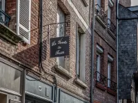 La Venelle du Bassin Hotels in Honfleur