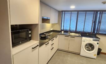 United Tower Thonglor by Aspira