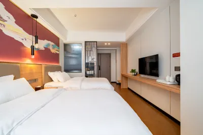 Deng Feng Yaju Accommodation (Deng Island) Hotels near Longhai Palace