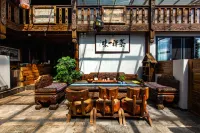 Lijiang LiuLigong 360 degrees Hot Spring Hotel