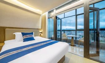 Jiande Golden Lemon Hotel