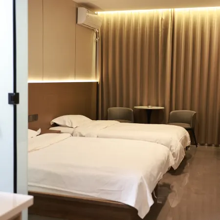 Huaxiang Business Hotel, Luxian County