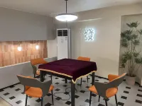 โรงแรมหลงจู (ชิงฮุ่ยหยวน โอเวอร์ซีส์ และ OCT ฮาร์เบอร์ พลัส)