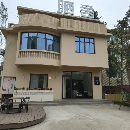 Loushe Homestay