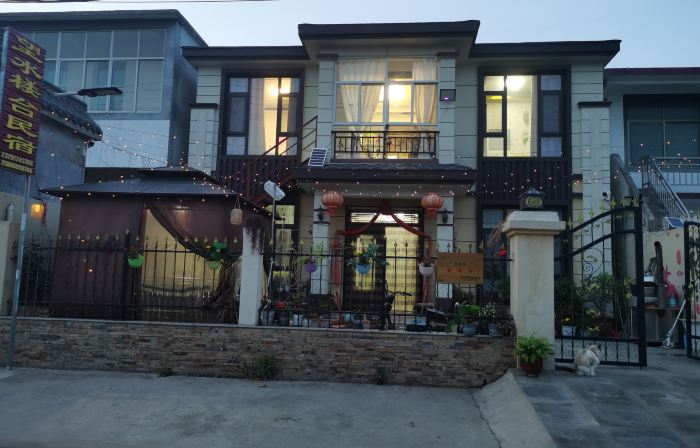 Weishan Wangshuiloutai Homestay