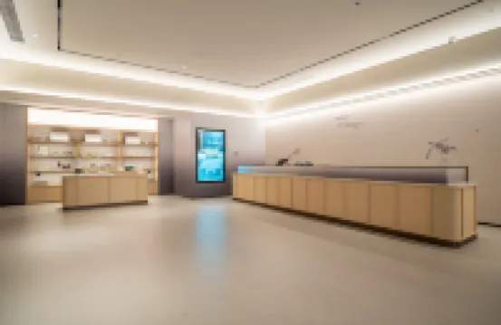 JI Hotel (Yanji Yanbian University Internet-Famous Wall)