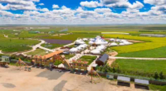 Grassland Flower Sea Hotel (Xilamuren Flower Sea Scenic Area Branch)