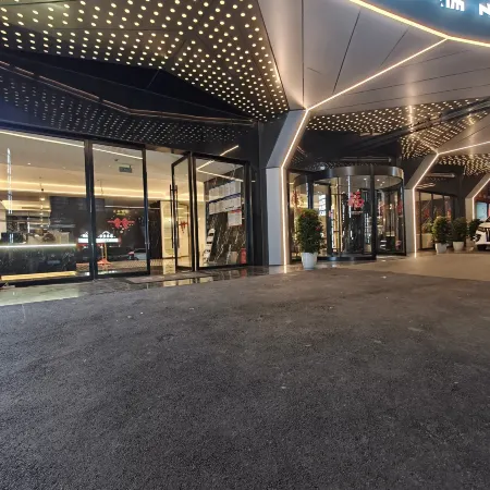 Chengdu Panda Zhuyun Culture Hotel