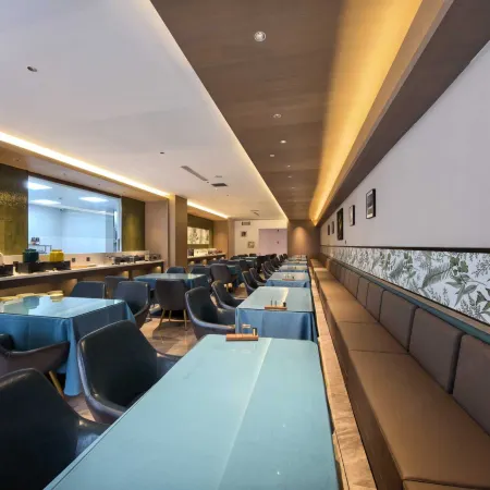Meihao Lizhi Hotel (Korla Peacock River)