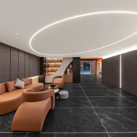 YihaiHolidayHotSpringHotel