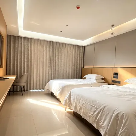 Hezhang Longyang Yueting Hotel