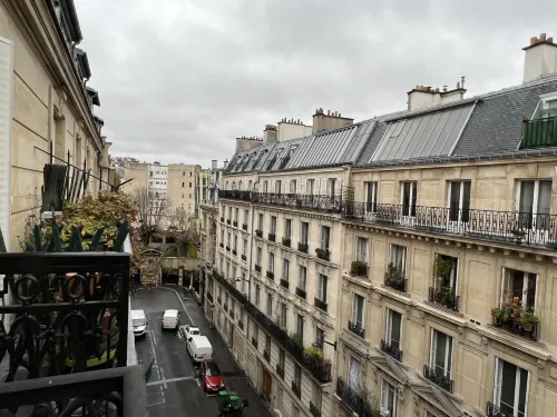 Hôtel le Cardinal Xung quanh Photos